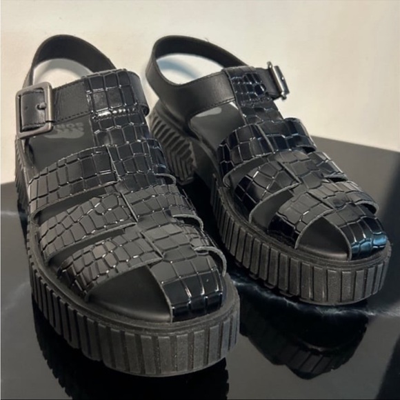 New Sorel Ona Black Platform Sandals 6 - Picture 4 of 9